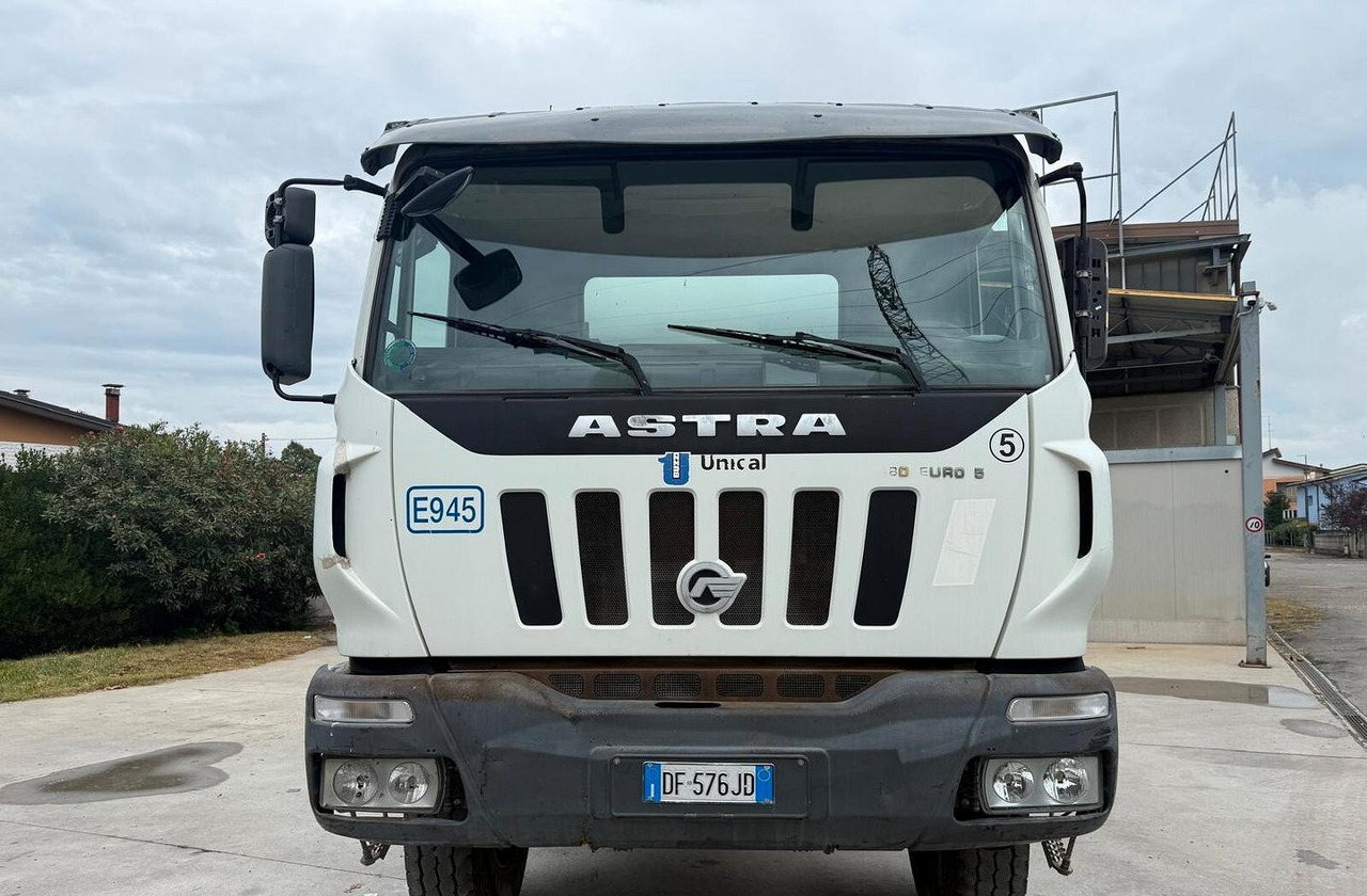 Autobetoniera Astra HD8 84 48 EURO 5 - Автобетоносмеситель: фото 2 Autobetoniera Astra HD8 84 48 EURO 5 - Автобетоносмеситель: фото 2