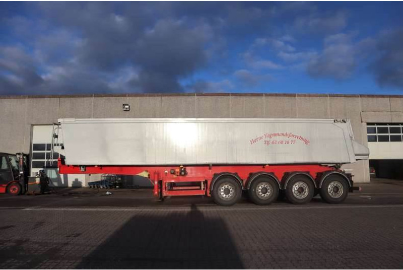 Benalu 4-axle Tipper/Kipper/Tiptrailer 35 m³ - Самосвальный полуприцеп: фото 5 Benalu 4-axle Tipper/Kipper/Tiptrailer 35 m³ - Самосвальный полуприцеп: фото 5