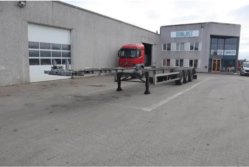 HFR Container chassis - Полуприцеп-контейнеровоз/ Сменный кузов: фото 1 HFR Container chassis - Полуприцеп-контейнеровоз/ Сменный кузов: фото 1