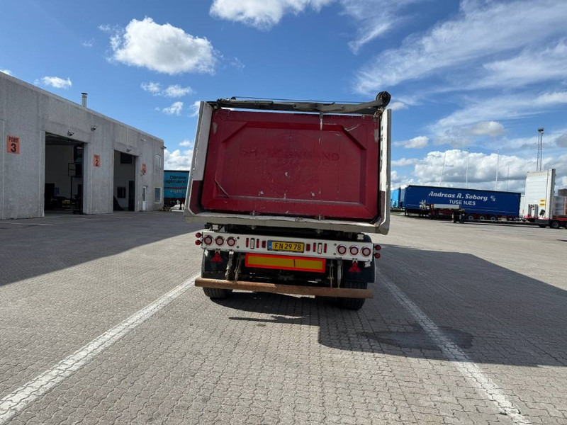 KEL-BERG Tipper / Kipper / Tiptrailer - Самосвальный полуприцеп: фото 4 KEL-BERG Tipper / Kipper / Tiptrailer - Самосвальный полуприцеп: фото 4