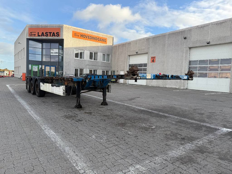 Krone Container chassis / Container-Fahrgestell / - Полуприцеп-контейнеровоз/ Сменный кузов: фото 1 Krone Container chassis / Container-Fahrgestell / - Полуприцеп-контейнеровоз/ Сменный кузов: фото 1