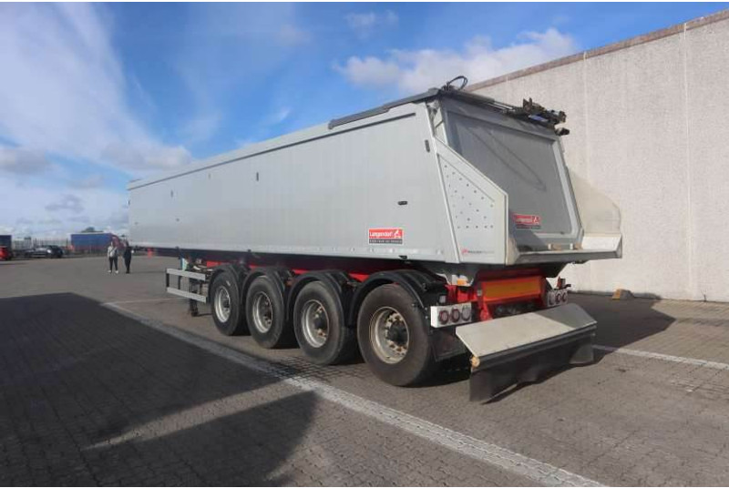 Langendorf 4-axle Tipper/Kipper/Tiptrailer 35 m³ - Самосвальный полуприцеп: фото 3 Langendorf 4-axle Tipper/Kipper/Tiptrailer 35 m³ - Самосвальный полуприцеп: фото 3