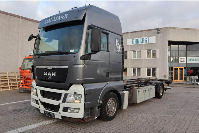 MAN TGX 18.480 Eftermonteret partikelfilter - Грузовик-контейнеровоз/ Сменный кузов: фото 1 MAN TGX 18.480 Eftermonteret partikelfilter - Грузовик-контейнеровоз/ Сменный кузов: фото 1