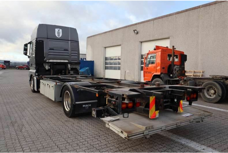MAN TGX 18.480 Eftermonteret partikelfilter - Грузовик-контейнеровоз/ Сменный кузов: фото 3 MAN TGX 18.480 Eftermonteret partikelfilter - Грузовик-контейнеровоз/ Сменный кузов: фото 3