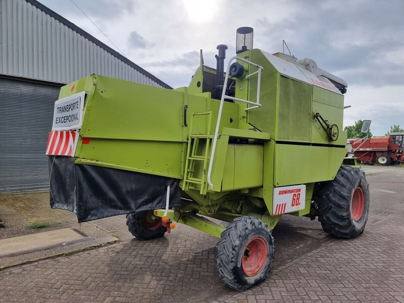 Claas Dominator 68s - Зерноуборочный комбайн: фото 5 Claas Dominator 68s - Зерноуборочный комбайн: фото 5