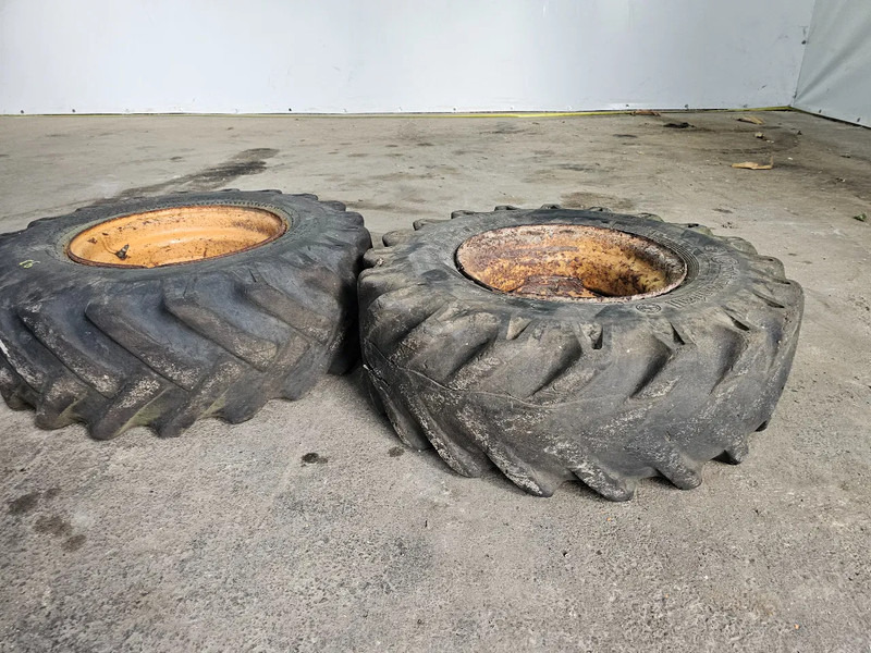 Continental 11.5/80-15.3 - Шина для Грузовиков: фото 4 Continental 11.5/80-15.3 - Шина для Грузовиков: фото 4