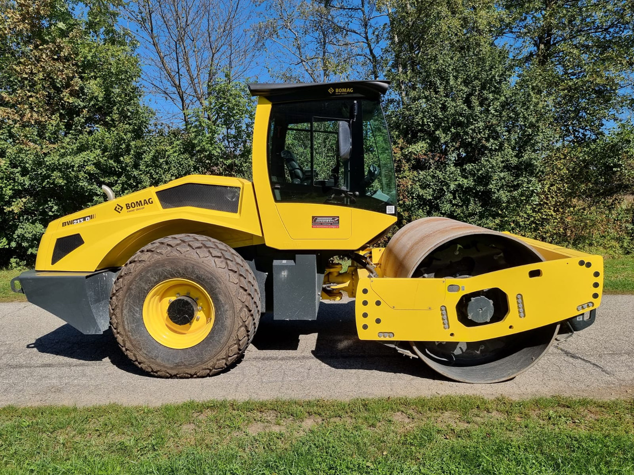 BOMAG BW 213 D-5 PL - Каток: фото 2 BOMAG BW 213 D-5 PL - Каток: фото 2