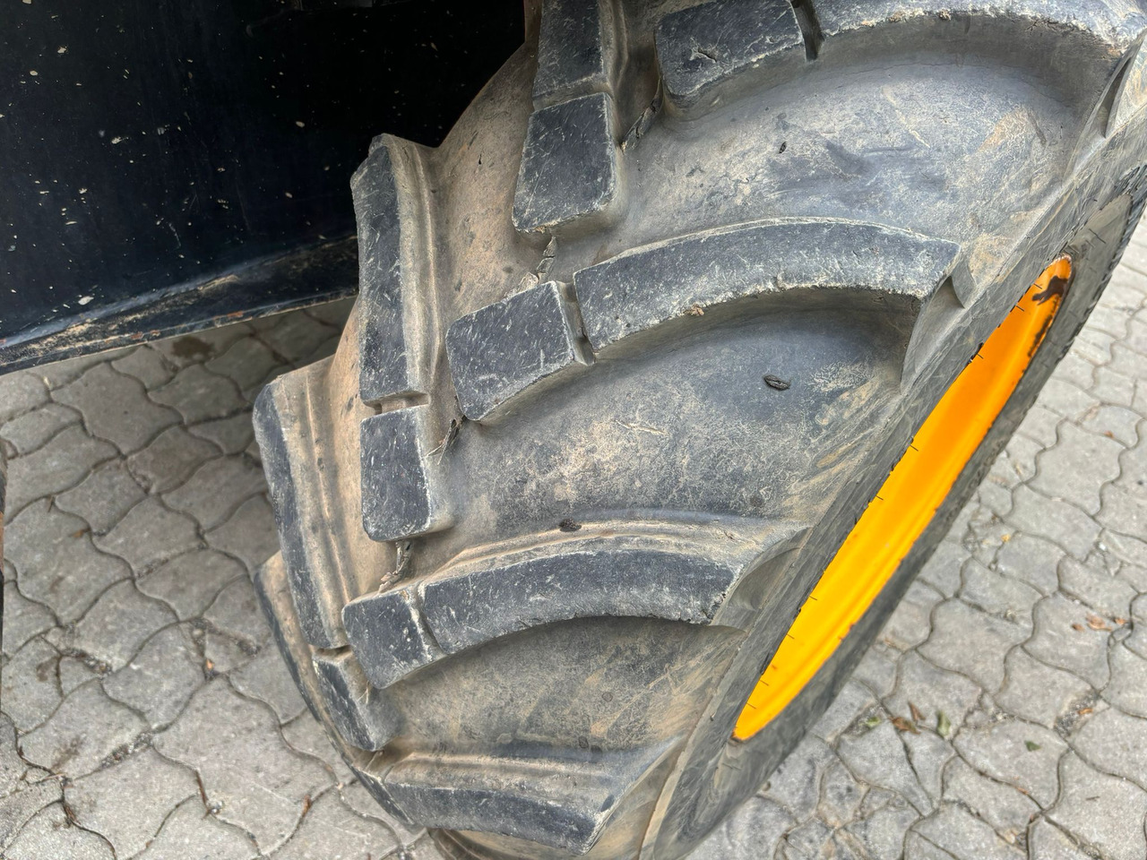 Сочленённый самосвал JCB 6 TST: фото 7