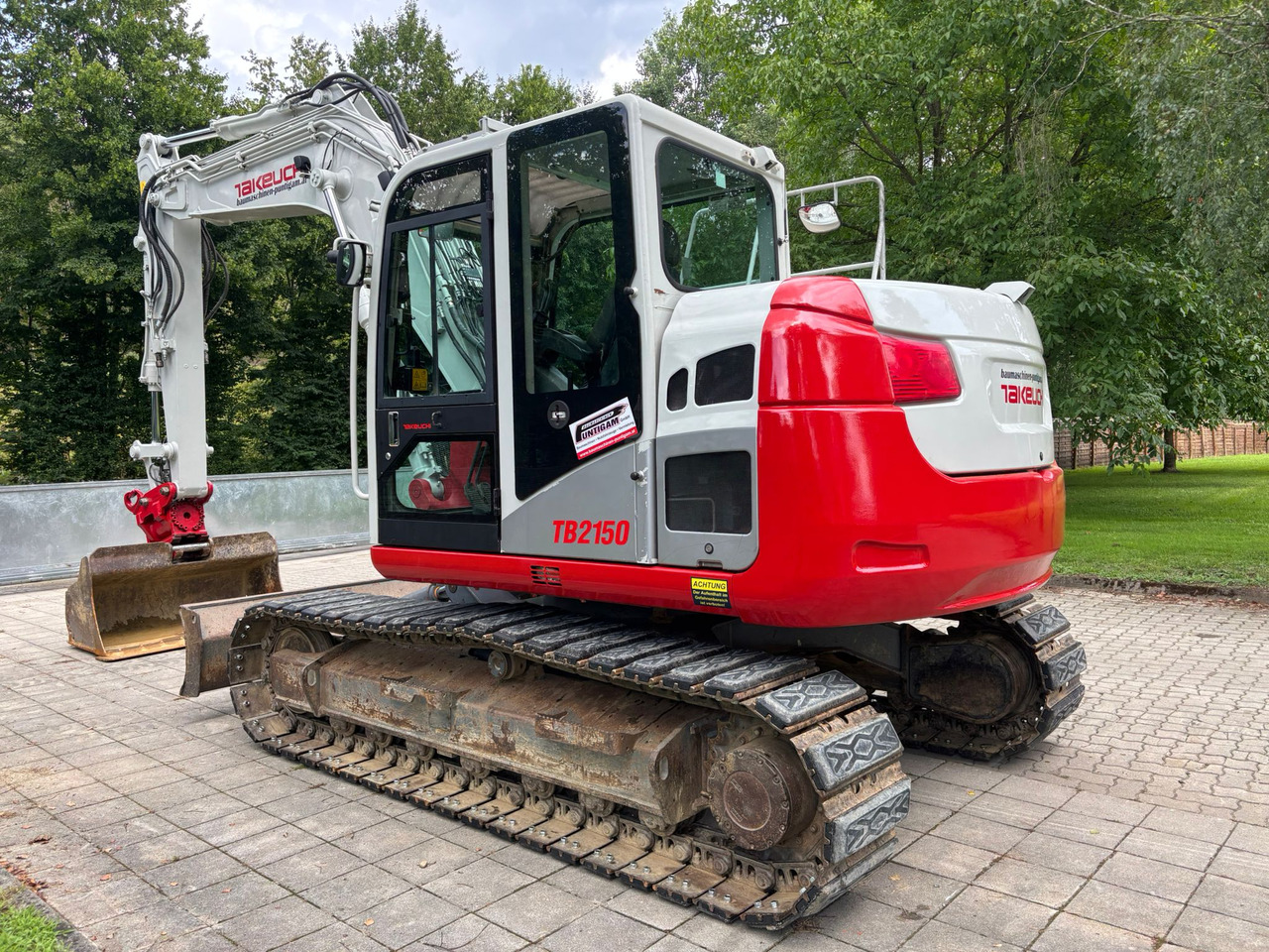 TAKEUCHI TB 2150 - Гусеничный экскаватор: фото 5 TAKEUCHI TB 2150 - Гусеничный экскаватор: фото 5