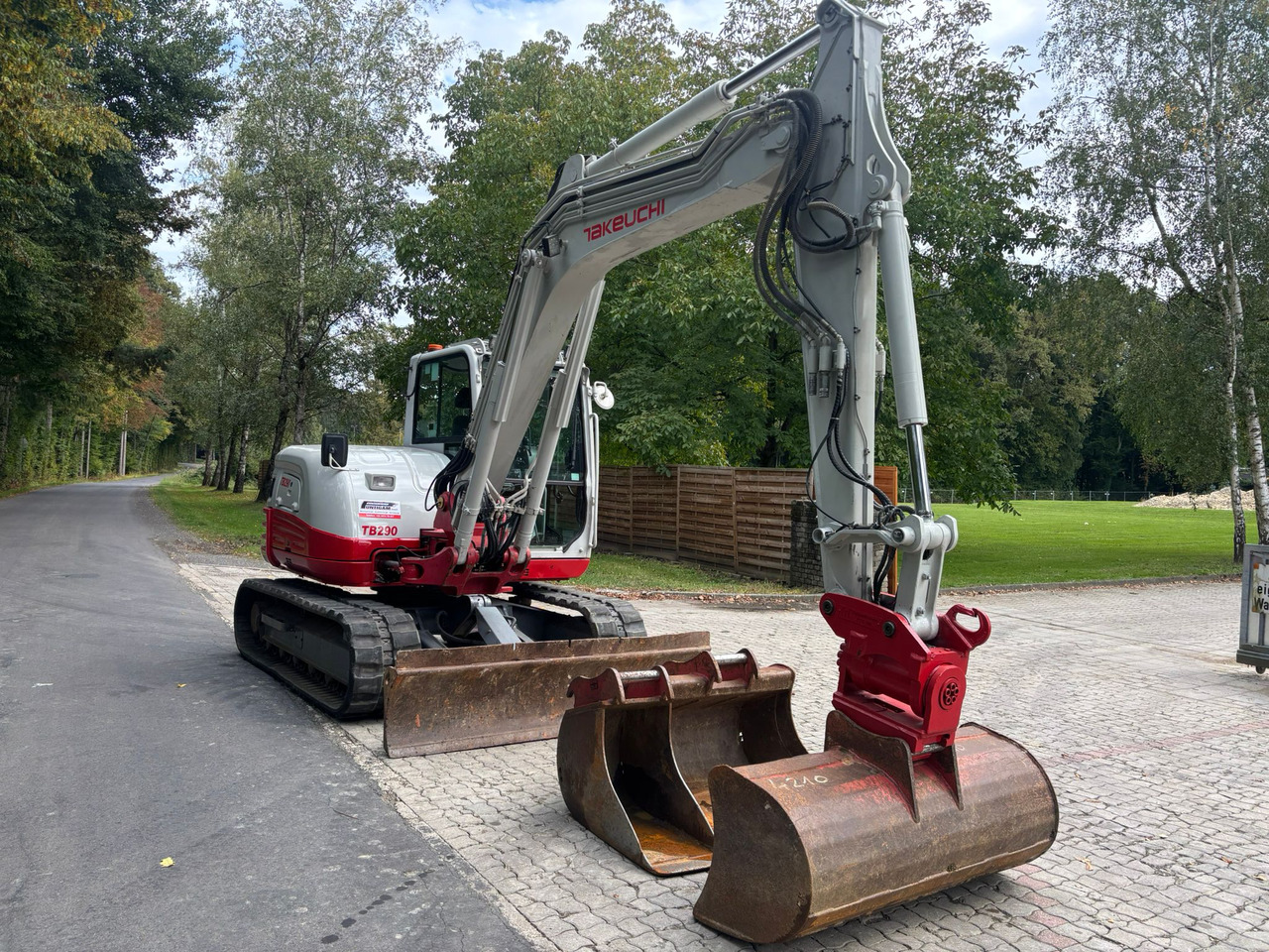 TAKEUCHI TB 290 - Мини-экскаватор: фото 4 TAKEUCHI TB 290 - Мини-экскаватор: фото 4