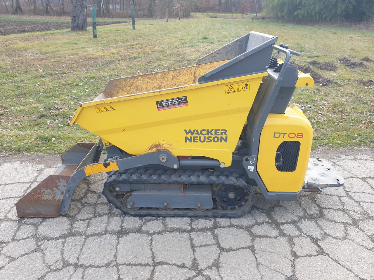 WACKER Neuson DT 08 - Мини-самосвал: фото 1 WACKER Neuson DT 08 - Мини-самосвал: фото 1