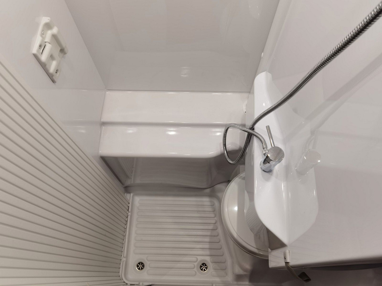 Полуинтегрированный автодом Chausson S 697 SPORT LINE / - 2026 - / EINZELBETTEN: фото 23 Полуинтегрированный автодом Chausson S 697 SPORT LINE / - 2026 - / EINZELBETTEN: фото 23