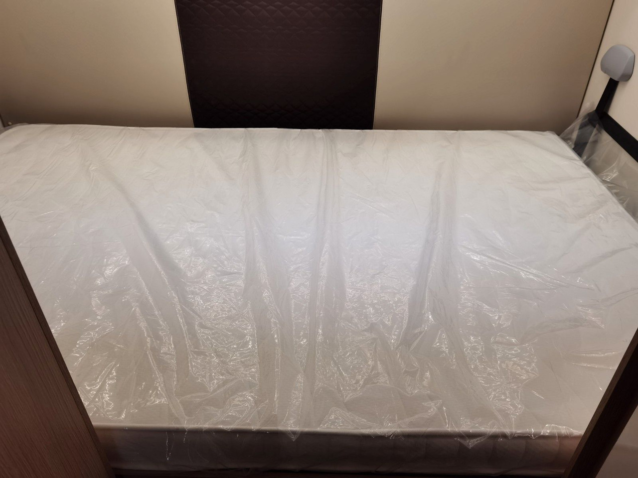 Полуинтегрированный автодом Forster T 699 HB / 140PS / HUBBETT & HECKBETT: фото 20 Полуинтегрированный автодом Forster T 699 HB / 140PS / HUBBETT & HECKBETT: фото 20