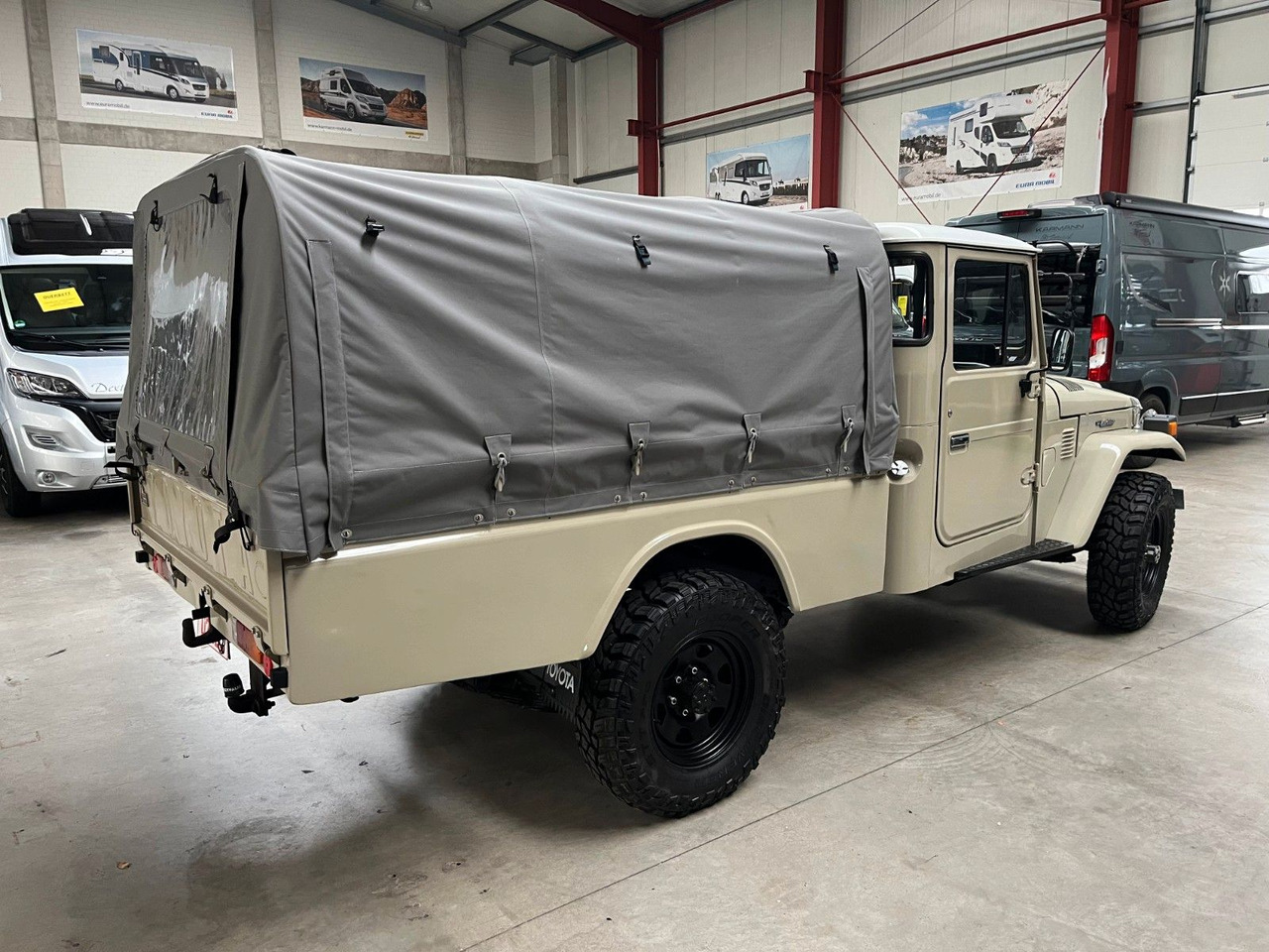 Toyota LAND CRUISER HJ 45 - 3.6l DIESEL / PICK UP - Легковой автомобиль: фото 4 Toyota LAND CRUISER HJ 45 - 3.6l DIESEL / PICK UP - Легковой автомобиль: фото 4