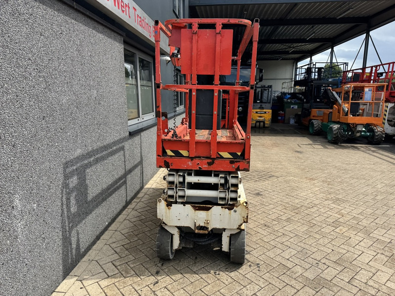 Genie GS2032 schaarlift schaar hoogwerker uur 8mtr werkhoogte Keruing 1-2026 - Ножничный подъемник: фото 4 Genie GS2032 schaarlift schaar hoogwerker uur 8mtr werkhoogte Keruing 1-2026 - Ножничный подъемник: фото 4