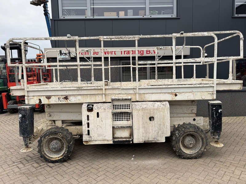 Haulotte H12 SX Hoogwerker / Arbeitsbuhne 12mtr werkhoogte 4x4 Hatz Diesel - Ножничный подъемник: фото 1 Haulotte H12 SX Hoogwerker / Arbeitsbuhne 12mtr werkhoogte 4x4 Hatz Diesel - Ножничный подъемник: фото 1