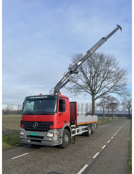 Mercedes-Benz ACTROS 2832 - Грузовик бортовой/ Платформа, Автоманипулятор: фото 2 Mercedes-Benz ACTROS 2832 - Грузовик бортовой/ Платформа, Автоманипулятор: фото 2
