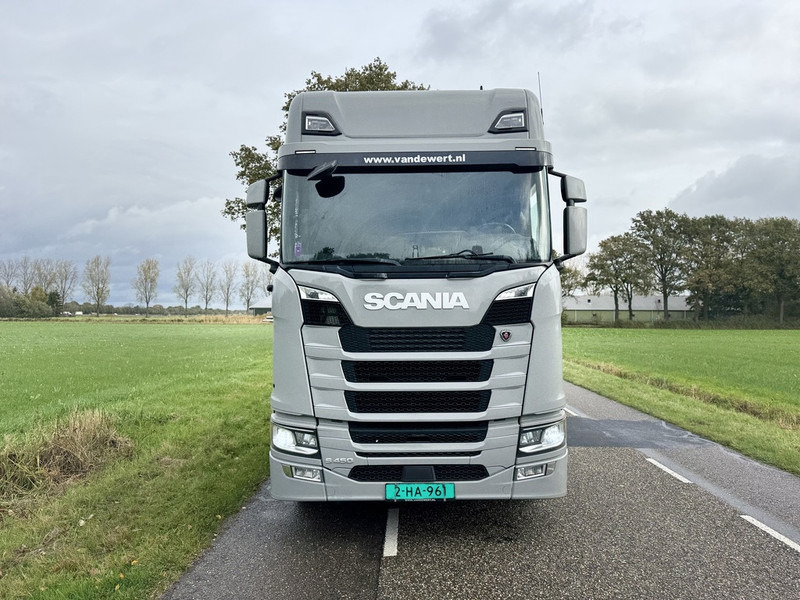 Scania S450 NGS 6X2 Machine Transporter / Oprij Vrachtwagen Euro 6 Automaat - Full Air - 2019 - APK 11-26 - Автовоз: фото 3 Scania S450 NGS 6X2 Machine Transporter / Oprij Vrachtwagen Euro 6 Automaat - Full Air - 2019 - APK 11-26 - Автовоз: фото 3
