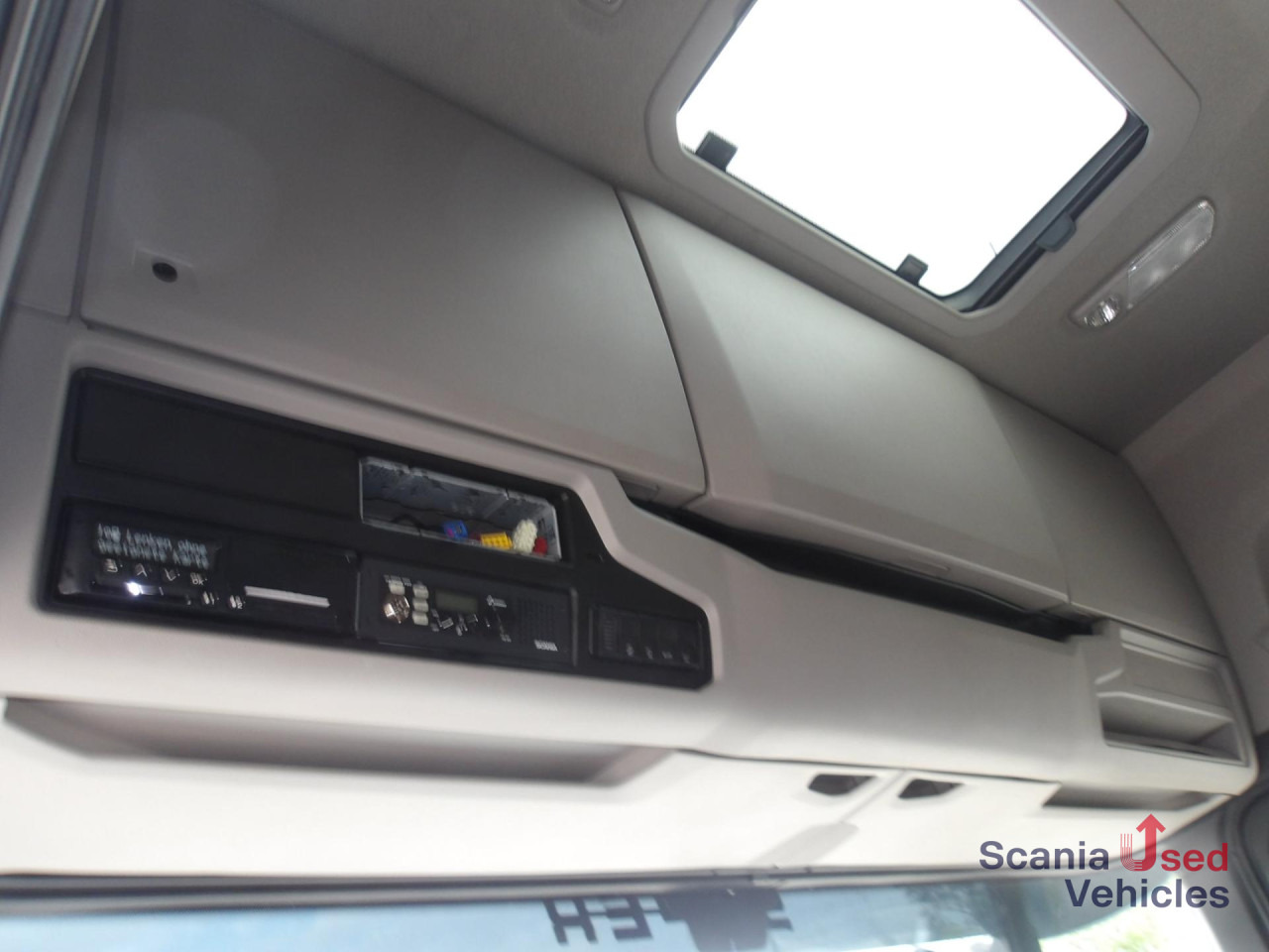 SCANIA R 500 A4x2NB Full Air, Hydraulic - Тягач: фото 4 SCANIA R 500 A4x2NB Full Air, Hydraulic - Тягач: фото 4