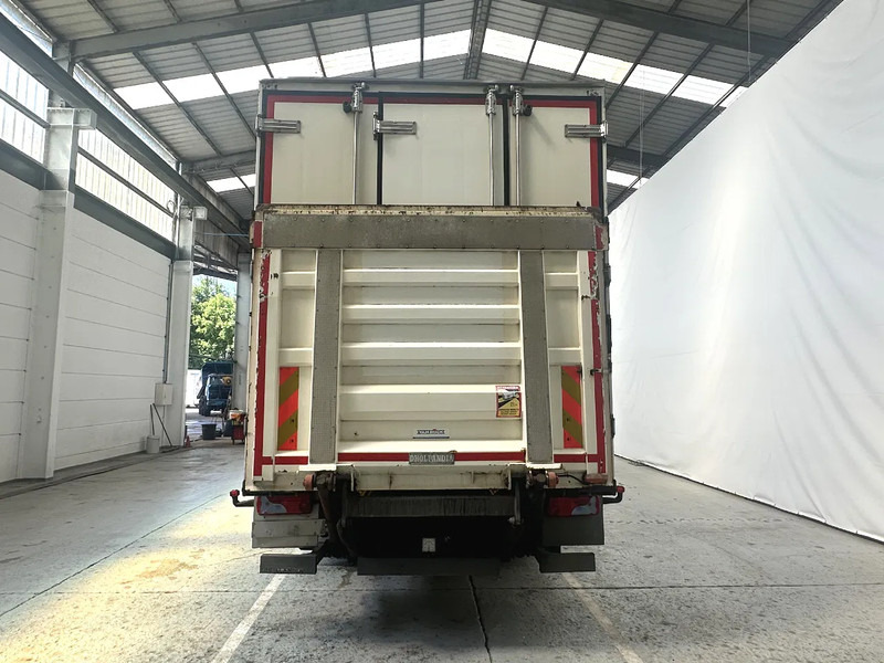 MAN TGX 26.360 steerable lift axles / hefbare stuurasen / essieux relevables directionnels - Рефрижератор: фото 4 MAN TGX 26.360 steerable lift axles / hefbare stuurasen / essieux relevables directionnels - Рефрижератор: фото 4