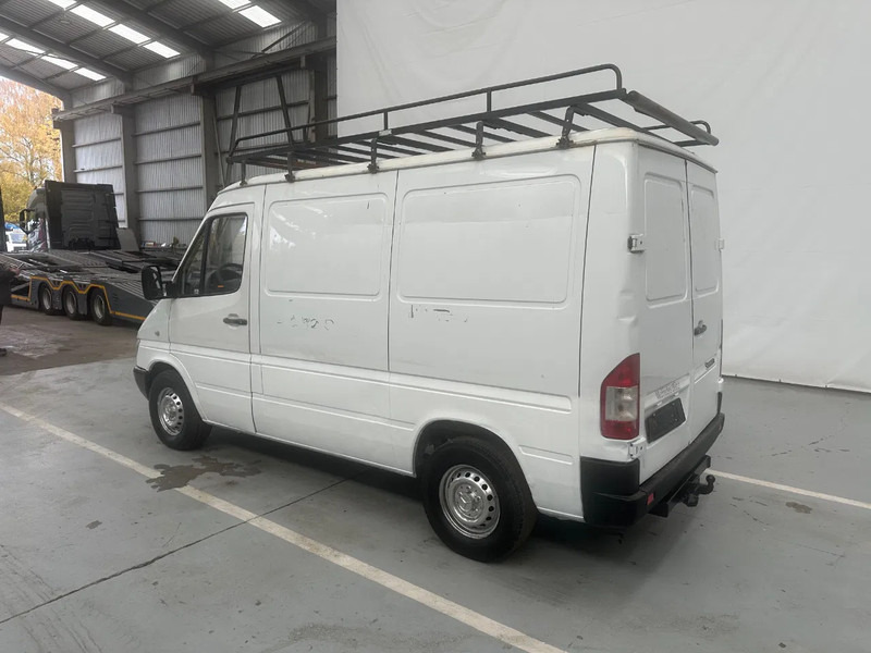 Mercedes-Benz Sprinter 208 - Легковой фургон: фото 3 Mercedes-Benz Sprinter 208 - Легковой фургон: фото 3