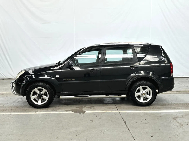 SsangYong Rexton AIRCO / LEATHER / MOTEUR MERCEDES - MERCEDES MOTOR - Легковой автомобиль: фото 2 SsangYong Rexton AIRCO / LEATHER / MOTEUR MERCEDES - MERCEDES MOTOR - Легковой автомобиль: фото 2