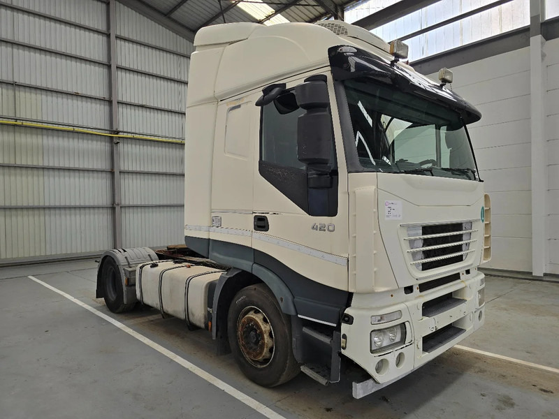 Iveco Stralis 420 RETARDER / EURO 5 STANDAIRCO - Тягач: фото 3 Iveco Stralis 420 RETARDER / EURO 5 STANDAIRCO - Тягач: фото 3