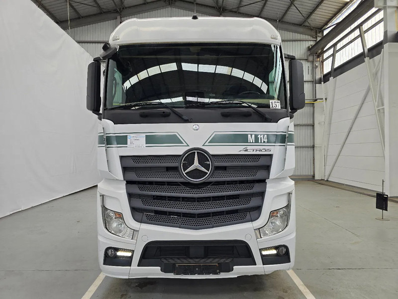 Mercedes-Benz Actros 1843 PTO / AIRCO - Тягач: фото 2 Mercedes-Benz Actros 1843 PTO / AIRCO - Тягач: фото 2