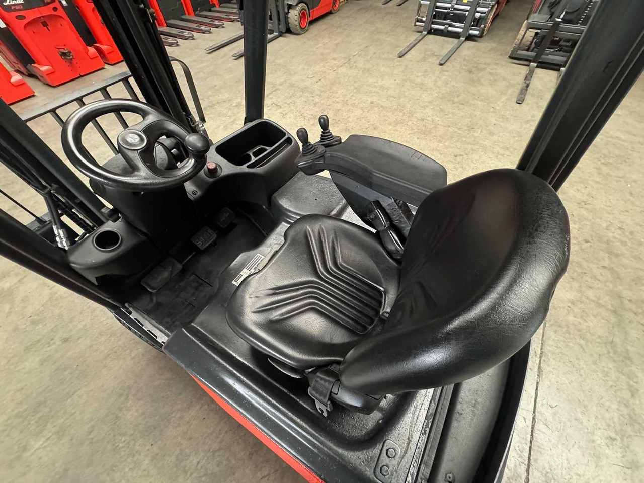 Вилочный погрузчик 04/2021 LINDE E16 1.600 KG 3.+4.: фото 12 Вилочный погрузчик 04/2021 LINDE E16 1.600 KG 3.+4.: фото 12