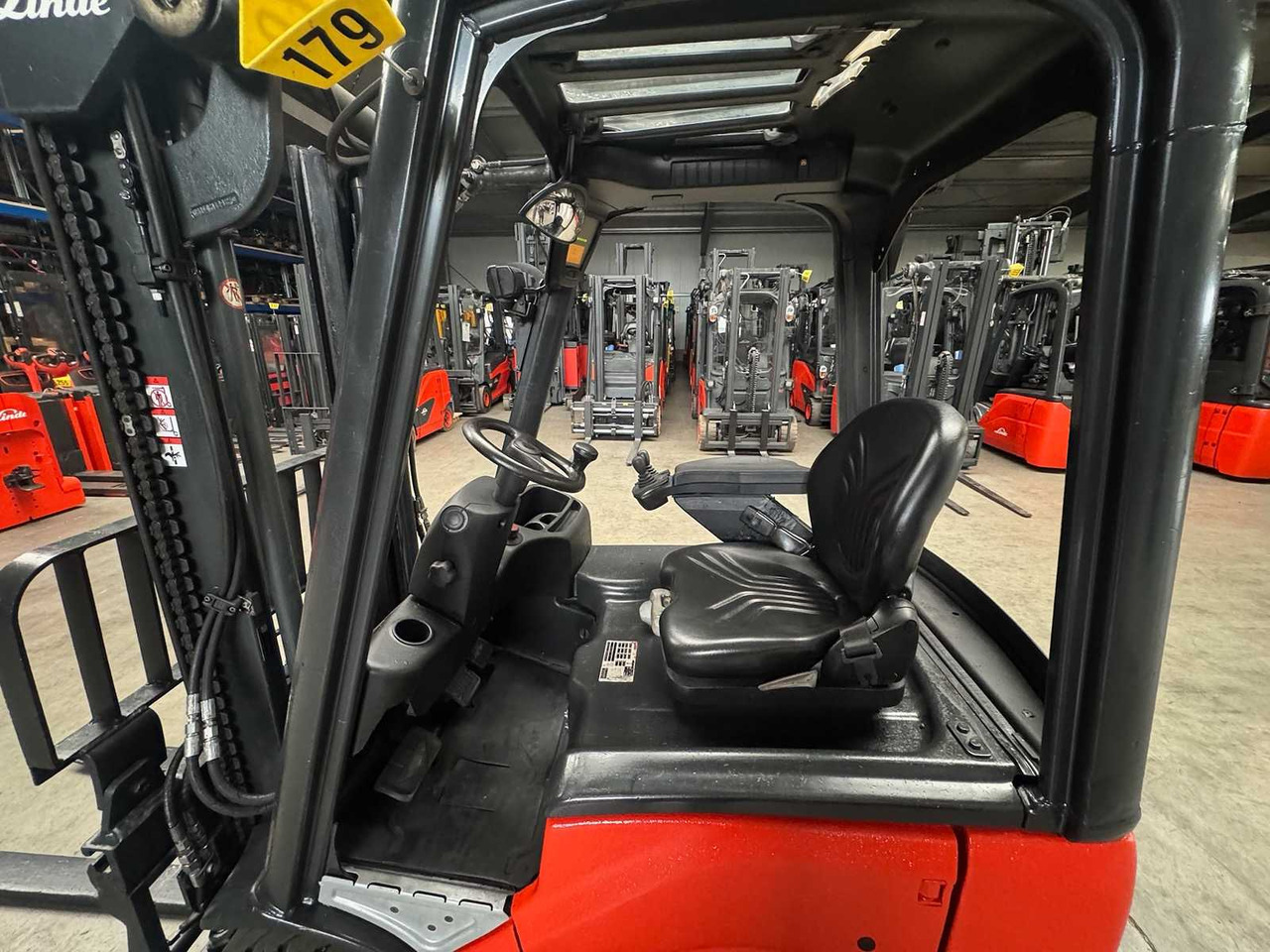 Вилочный погрузчик 04/2021 LINDE E16 1.600 KG 3.+4.: фото 11 Вилочный погрузчик 04/2021 LINDE E16 1.600 KG 3.+4.: фото 11