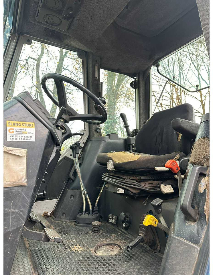 Трактор 1988 LANDINI DT 6880 ALL-WHEEL DRIVE FARM TRACTOR: фото 8 Трактор 1988 LANDINI DT 6880 ALL-WHEEL DRIVE FARM TRACTOR: фото 8