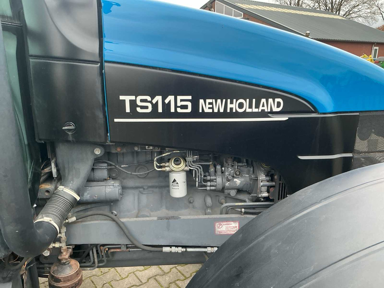 Трактор 1998 NEW HOLLAND TS115 ALL-WHEEL DRIVE FARM TRACTOR: фото 11