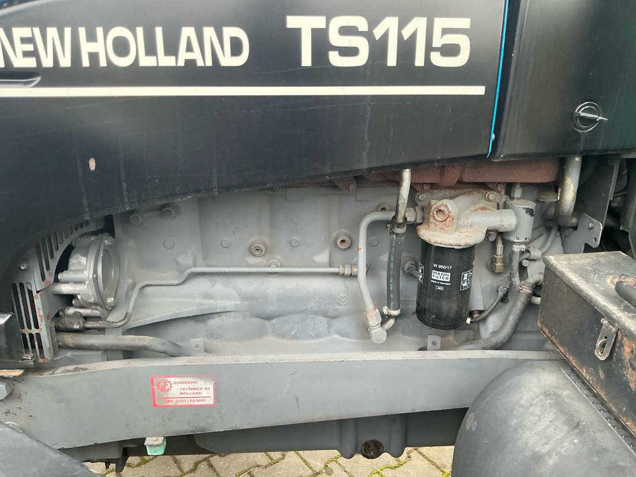 Трактор 1998 NEW HOLLAND TS115 ALL-WHEEL DRIVE FARM TRACTOR: фото 13