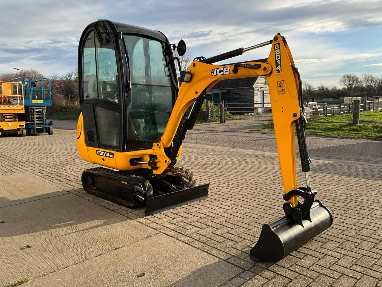 2011 JCB 8014 CTS MINI EXCAVATOR - Мини-экскаватор: фото 2 2011 JCB 8014 CTS MINI EXCAVATOR - Мини-экскаватор: фото 2