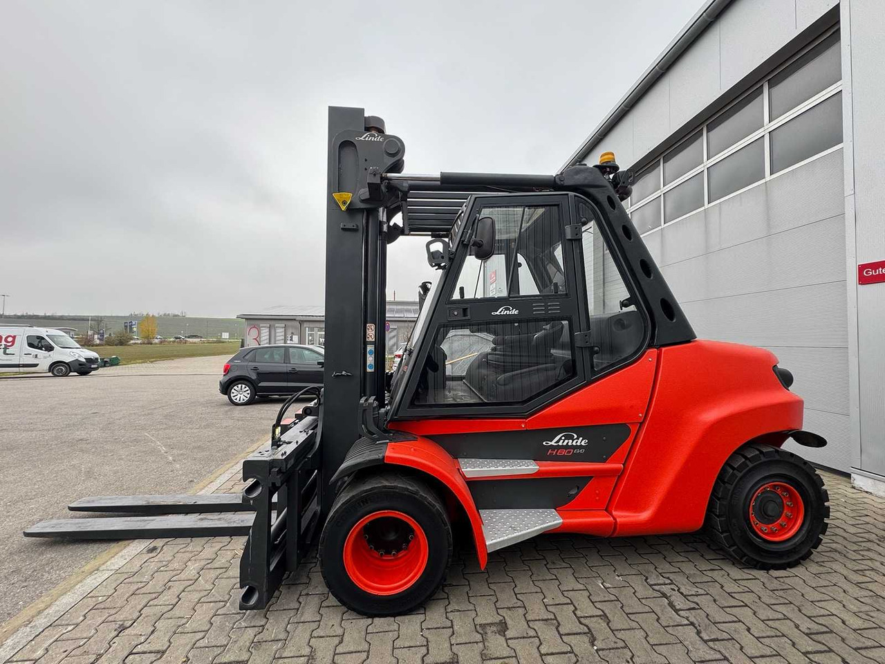 2016 LINDE H80D-900 H80 8,000KG DIESEL FORKLIFT FORKLIFT 3+4TH VALVE ZVG+SS 5,446 HOURS. - Вилочный погрузчик: фото 1 2016 LINDE H80D-900 H80 8,000KG DIESEL FORKLIFT FORKLIFT 3+4TH VALVE ZVG+SS 5,446 HOURS. - Вилочный погрузчик: фото 1
