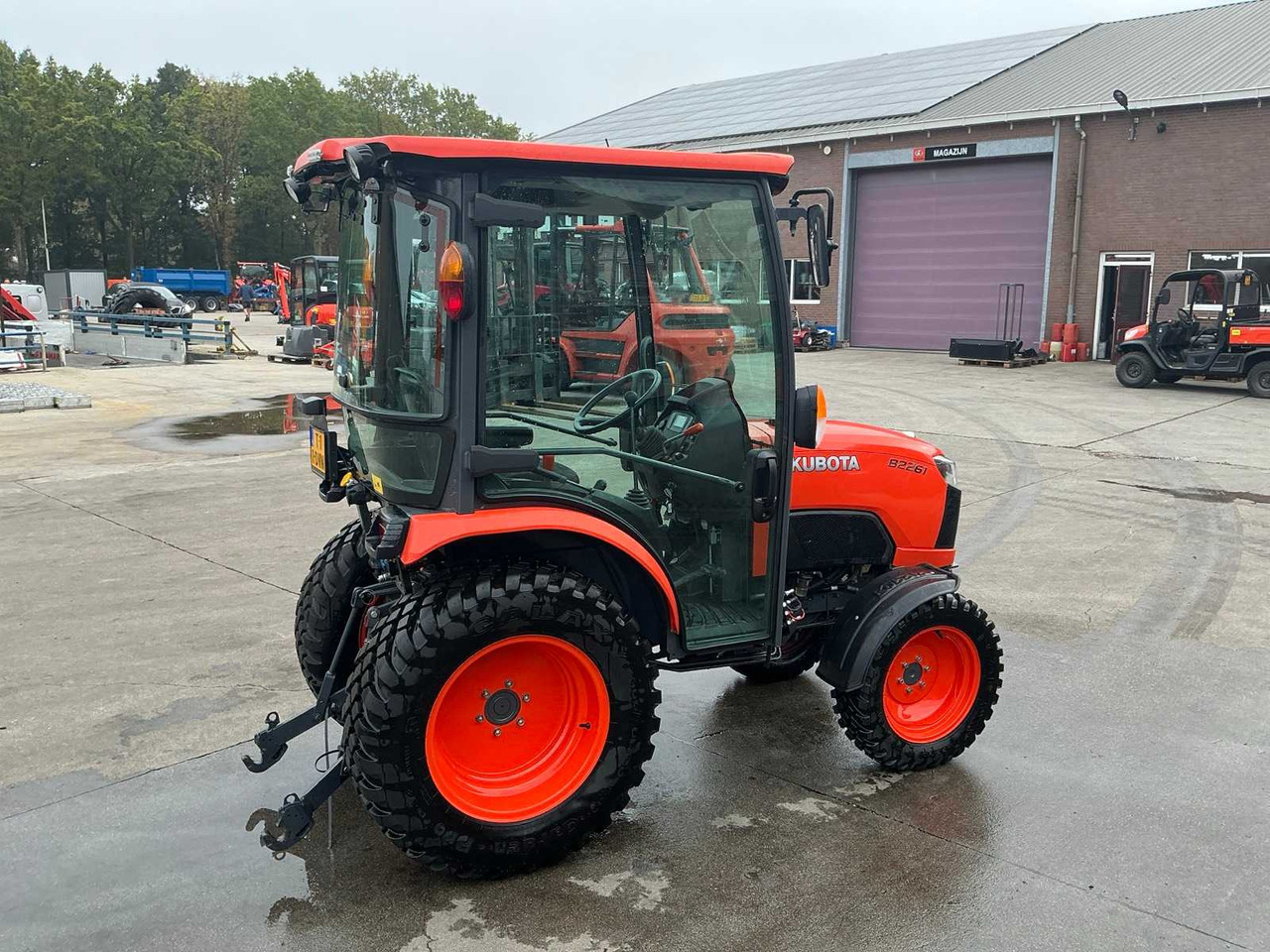 2022 KUBOTA B2261 FOUR WHEEL DRIVE FARM TRACTOR - Трактор: фото 4 2022 KUBOTA B2261 FOUR WHEEL DRIVE FARM TRACTOR - Трактор: фото 4