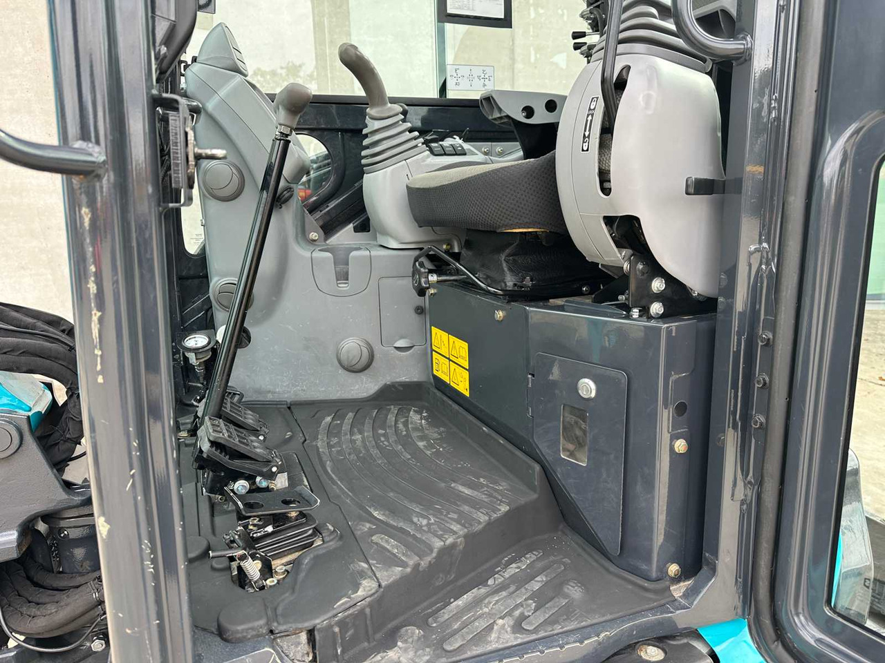 Экскаватор AIRMAN - 2023 - AX33U-7 - MIDI EXCAVATOR: фото 35