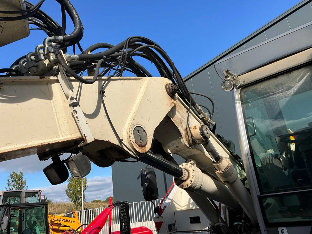 Колёсный экскаватор Atlas 1305M: фото 26