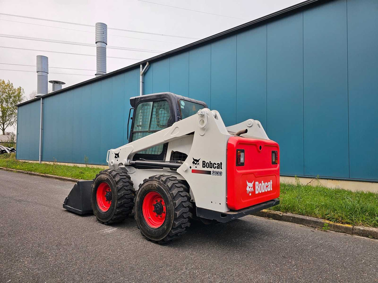 Bobcat 2014 BOBCAT S630 SKID STEER LOADER - Мини-погрузчик с бортовым поворотом: фото 3 Bobcat 2014 BOBCAT S630 SKID STEER LOADER - Мини-погрузчик с бортовым поворотом: фото 3