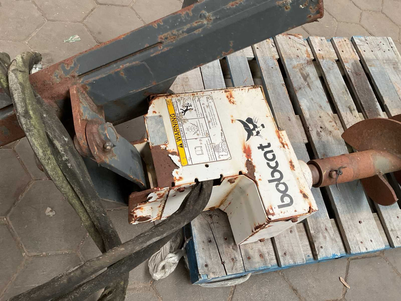 Bobcat - Бур для Сельскохозяйственной техники: фото 5 Bobcat - Бур для Сельскохозяйственной техники: фото 5