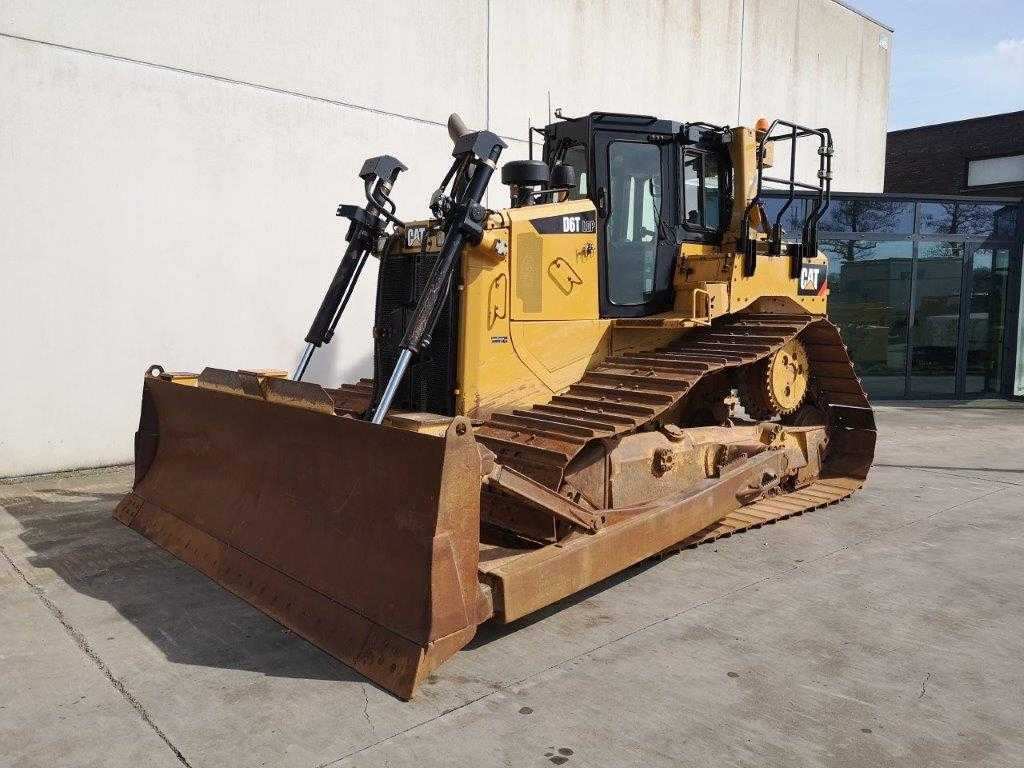 CATERPILLAR D6T LGP - Бульдозер: фото 2 CATERPILLAR D6T LGP - Бульдозер: фото 2