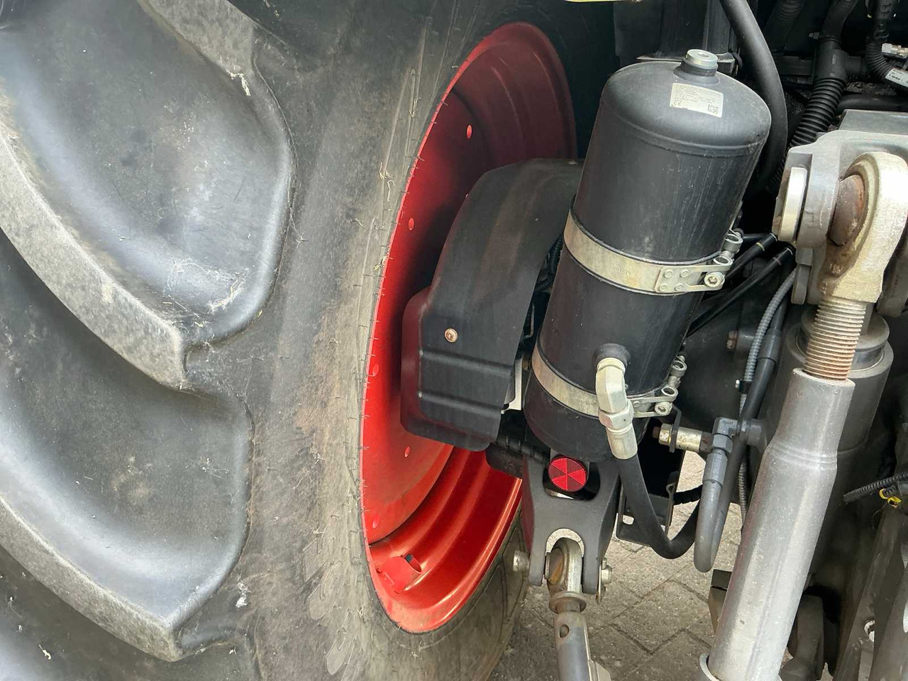 Трактор Claas 420 arion: фото 15