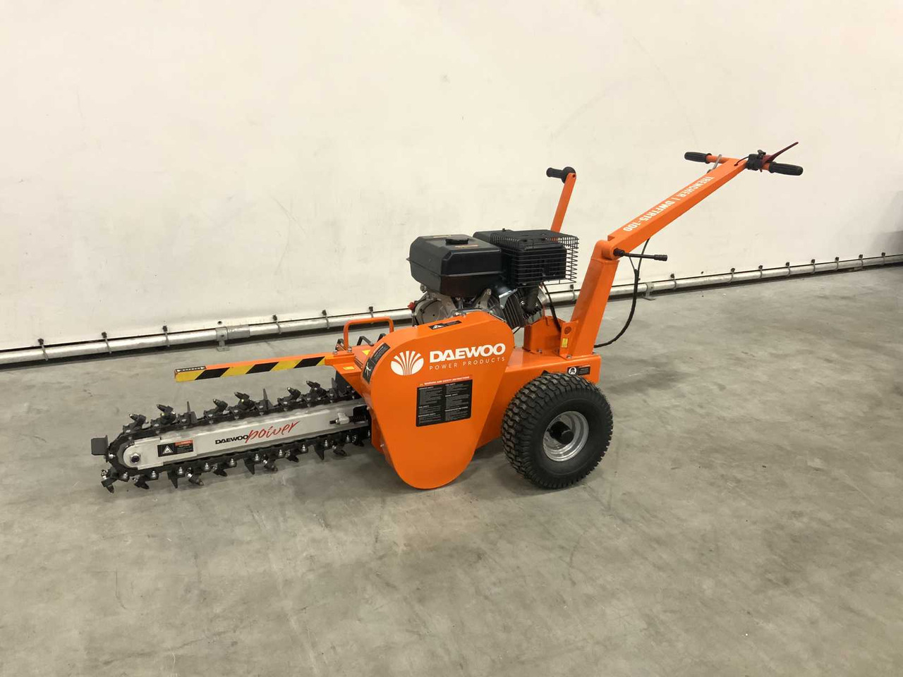 Daewoo DWFTR15-100 - Траншеекопатель: фото 2 Daewoo DWFTR15-100 - Траншеекопатель: фото 2