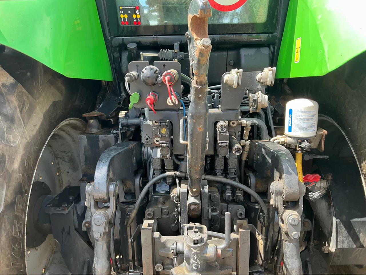 Deutz-Fahr Agrotron x710 - Трактор: фото 5 Deutz-Fahr Agrotron x710 - Трактор: фото 5
