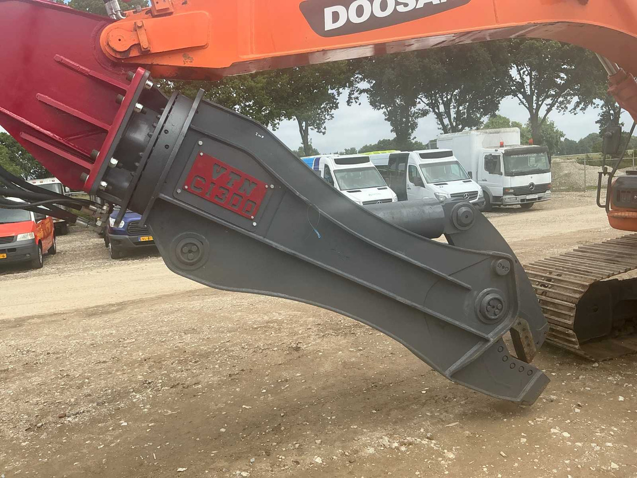 Гусеничный экскаватор Doosan DX180LC: фото 31