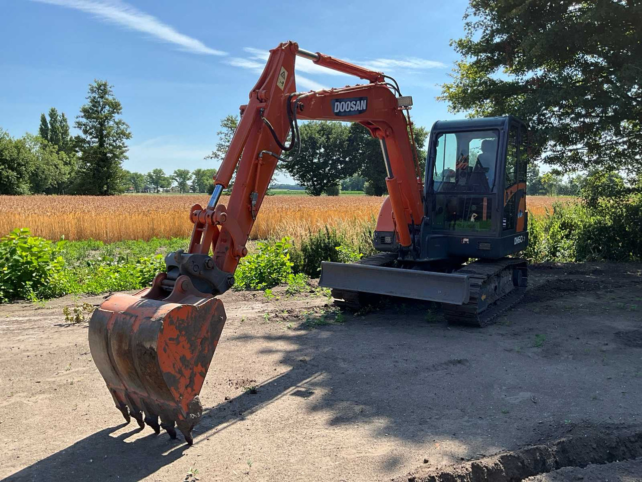 Doosan doosan Crawler exavator DH60-7 - Гусеничный экскаватор: фото 1 Doosan doosan Crawler exavator DH60-7 - Гусеничный экскаватор: фото 1
