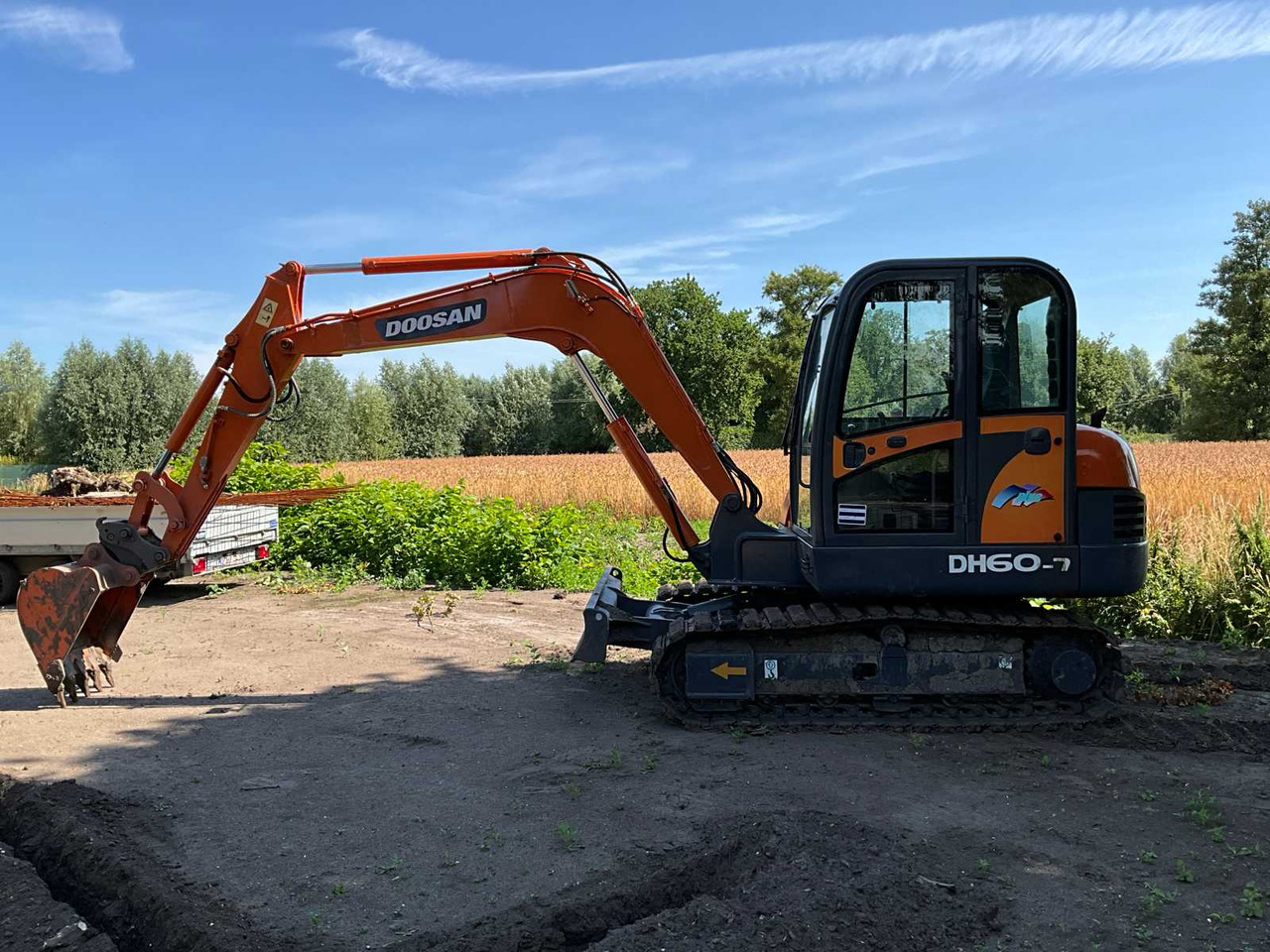 Doosan doosan Crawler exavator DH60-7 - Гусеничный экскаватор: фото 2 Doosan doosan Crawler exavator DH60-7 - Гусеничный экскаватор: фото 2