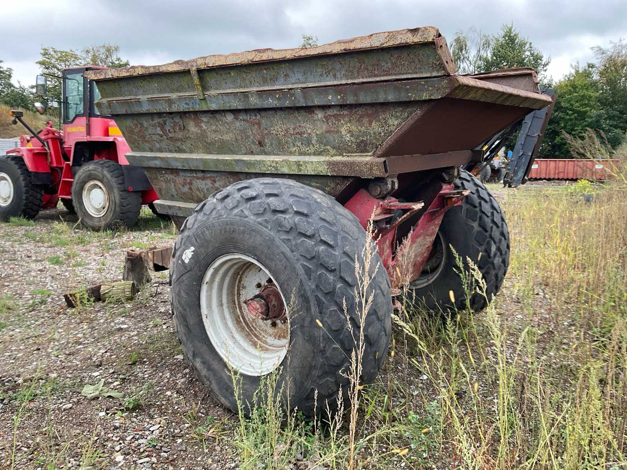 Dumper trailer - Сельскохозяйственный прицеп-самосвал: фото 2 Dumper trailer - Сельскохозяйственный прицеп-самосвал: фото 2