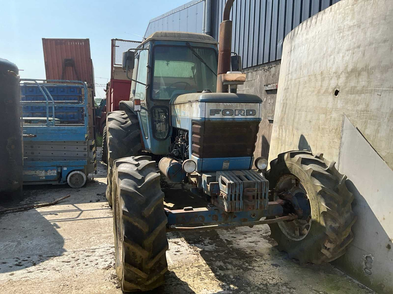 FORD TW10_2RM/4RM - Трактор: фото 2 FORD TW10_2RM/4RM - Трактор: фото 2