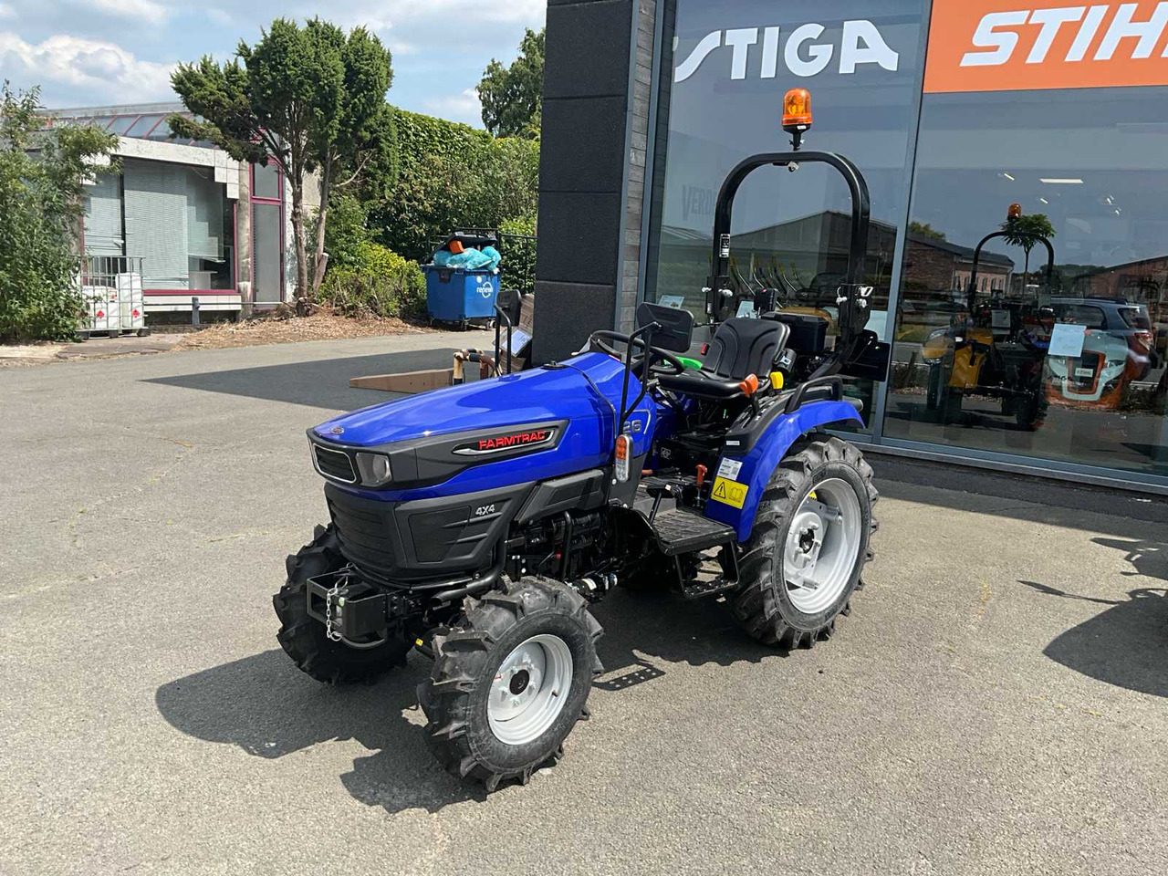 Farmtrac 26 - Минитрактор: фото 2 Farmtrac 26 - Минитрактор: фото 2